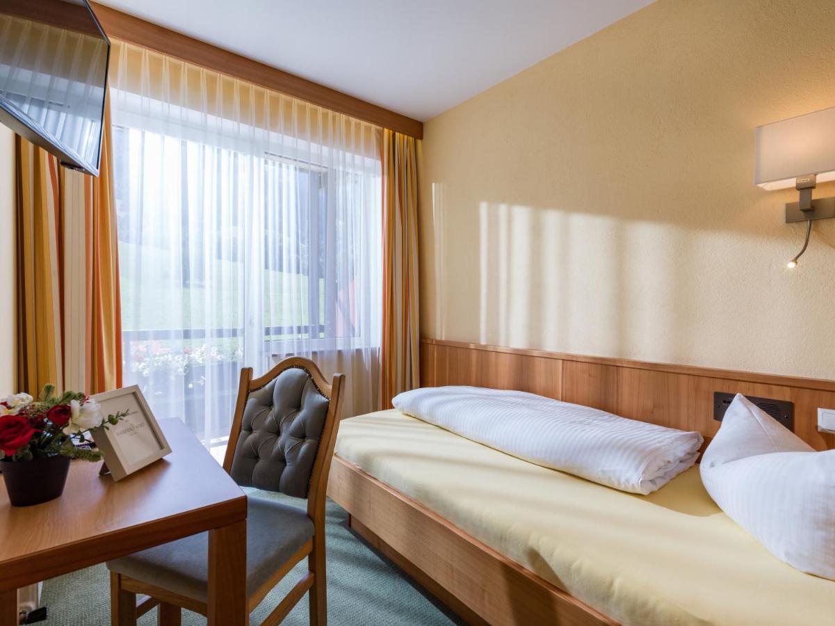 Hotel Harfenwirt Вилдшьонау Екстериор снимка