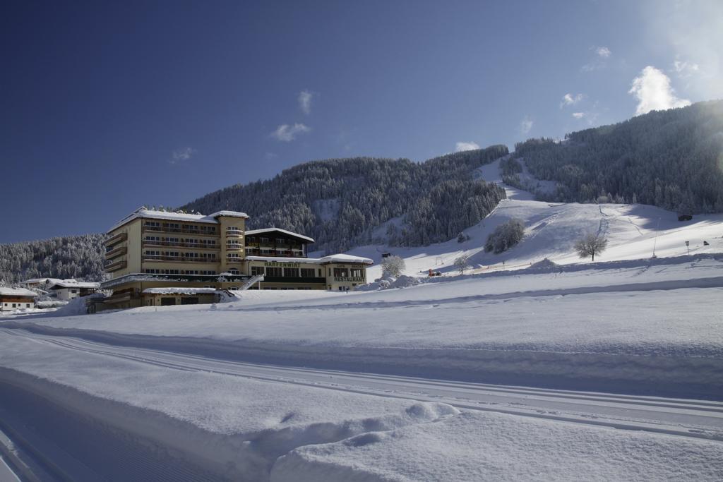 Hotel Harfenwirt Вилдшьонау Екстериор снимка